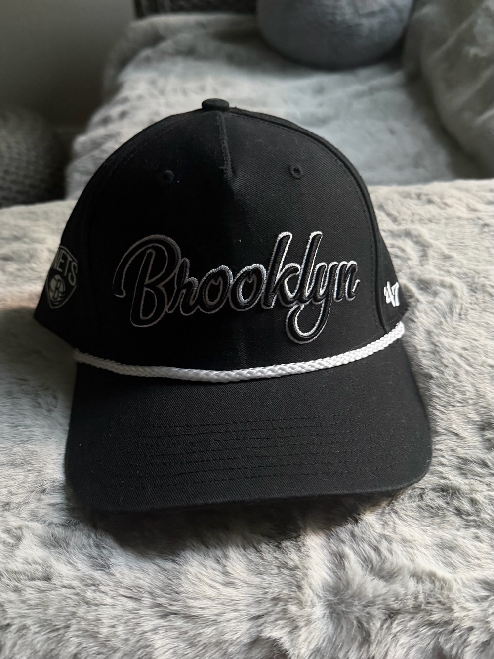 'Brooklyn' Black men’s Baseball Cap with White Trim